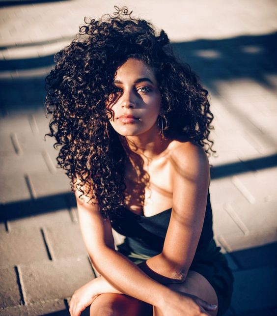 Static Electricity -- How Does My Hair Get Rid Of It?